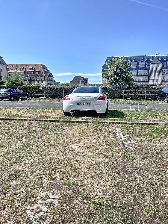 Appartement avec jardin à 30m de la plage Villers-sur-Mer Exterior foto